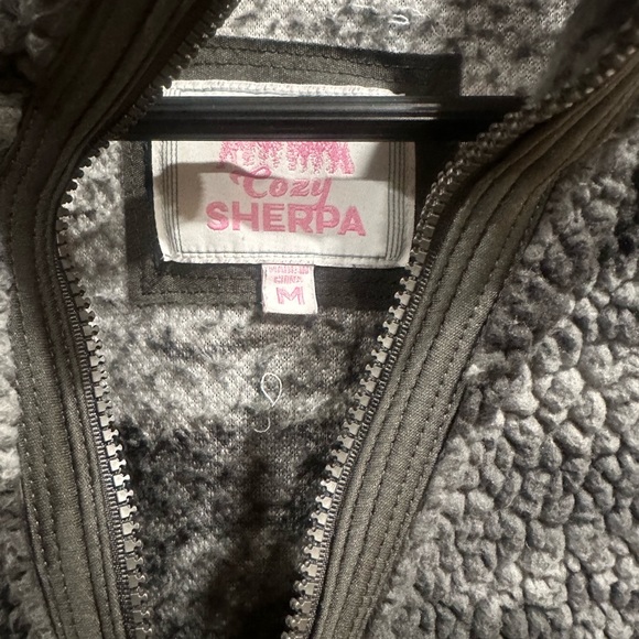 Cozy Sherpa jacket - Picture 3 of 3